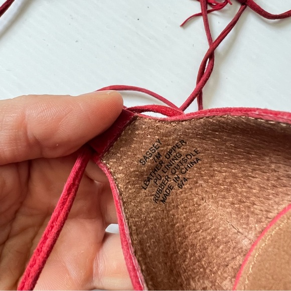 Steve Madden | Suede Sassey Two Piece Fringe Sandals - Picture 12 of 13